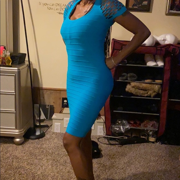 Cute dress - Picture 1 of 3